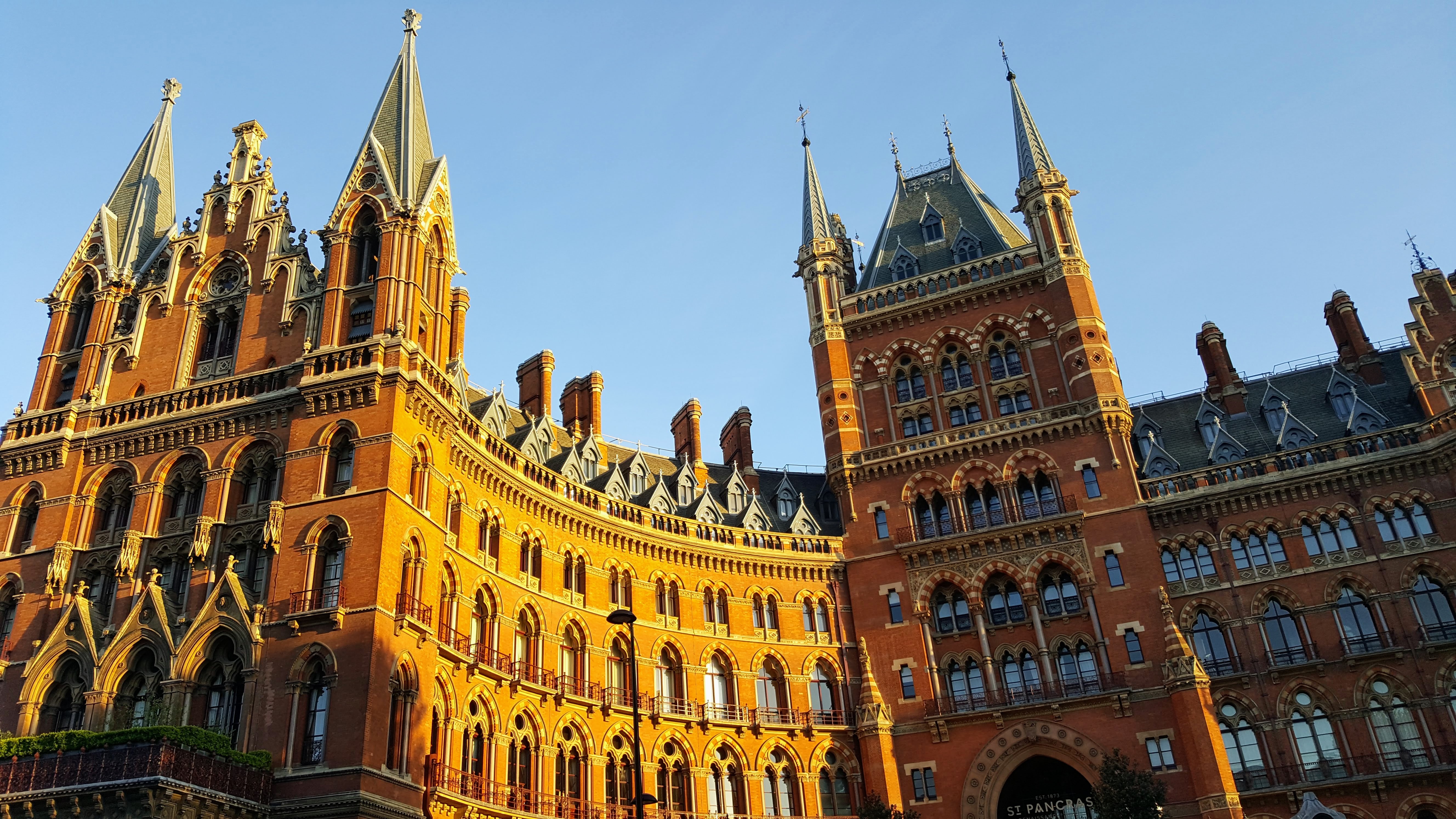 London St Pancras International Train Station