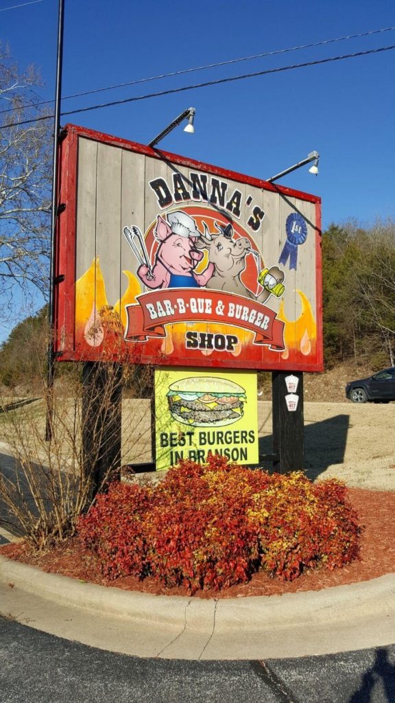 Danna's Bar-B-Que & Burger Shop