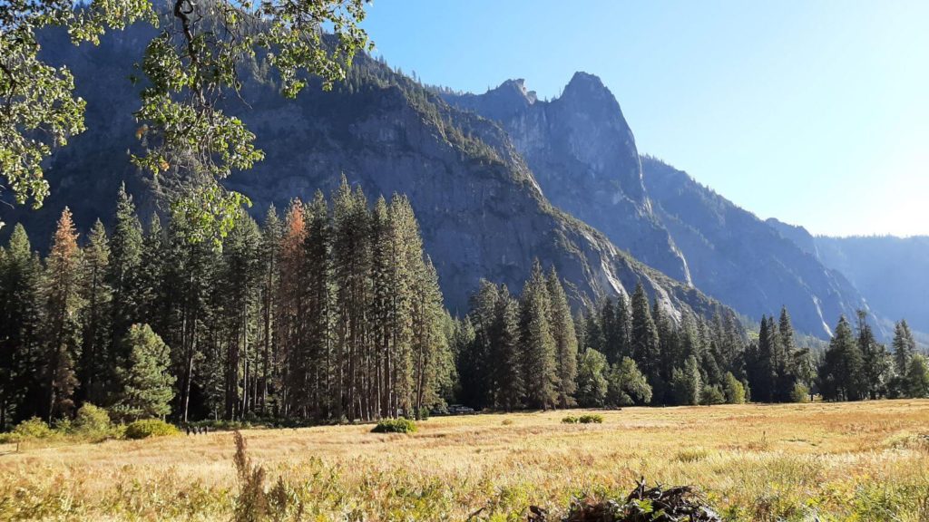 How to Travel Hack: Yosemite Valley