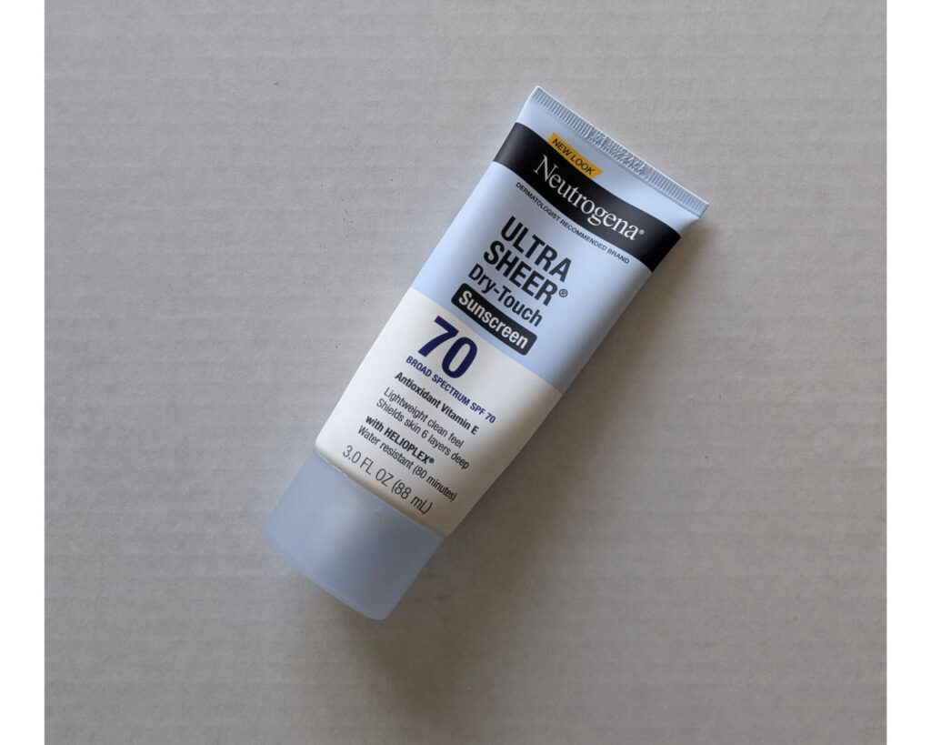 Neutrogena Ultra Sheer Dry-Touch Sunscreen - day pack hiking list