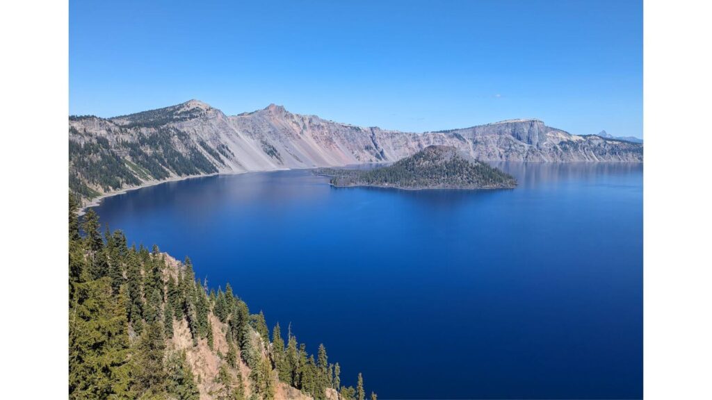 How much does it cost to visit Crater Lake?